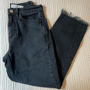 Women’s Top Shop Raw Hem Cropped Jean Size 24 Length 30 Dark Wash